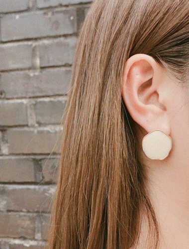 모아이-earring